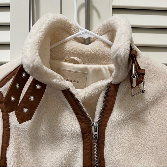 Blank NYC Jacket - Picture 2 of 4